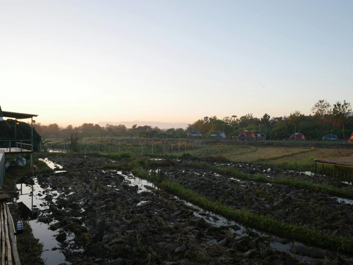 Nok Chan Mee Na Chom Thong Exterior foto